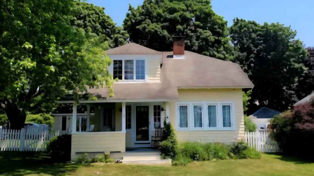Madison Cottage | Available July 1, 2025 2 week or monthly.