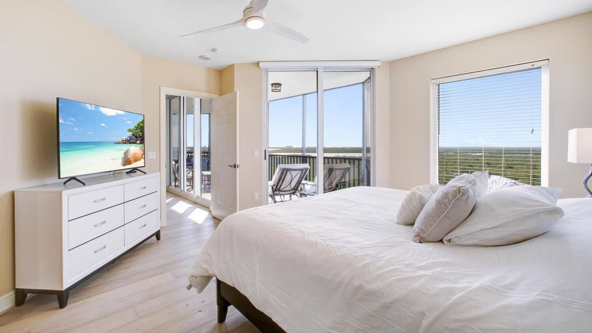 Hammock Bay Condo | AVAILABLE NOVEMBER 2023! 3-Bedroom & 2-Bath Condo in Golf Community | Sleeps 6