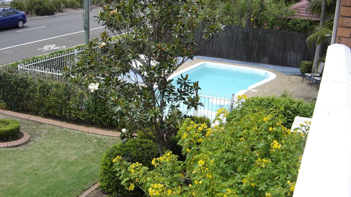 Bomaderry Hotel | Avaleen Lodge Motor Inn