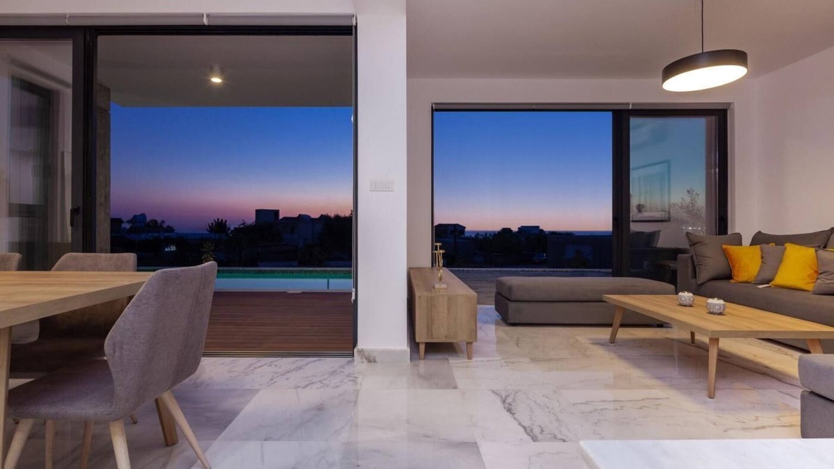 Emba Villa | Avalon 1 Villa 11 - Four Bedroom Villa, Sleeps 8