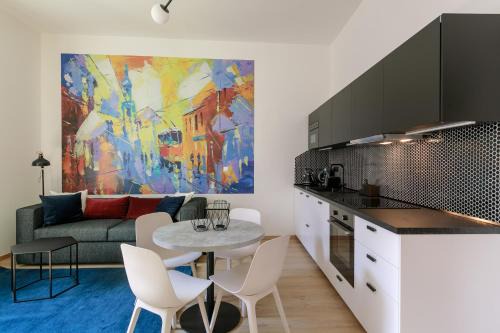 Pilsen Apartment | Avantgarde apartments