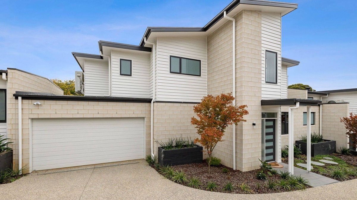 Belmont House | Avenue Townhouse Belmont