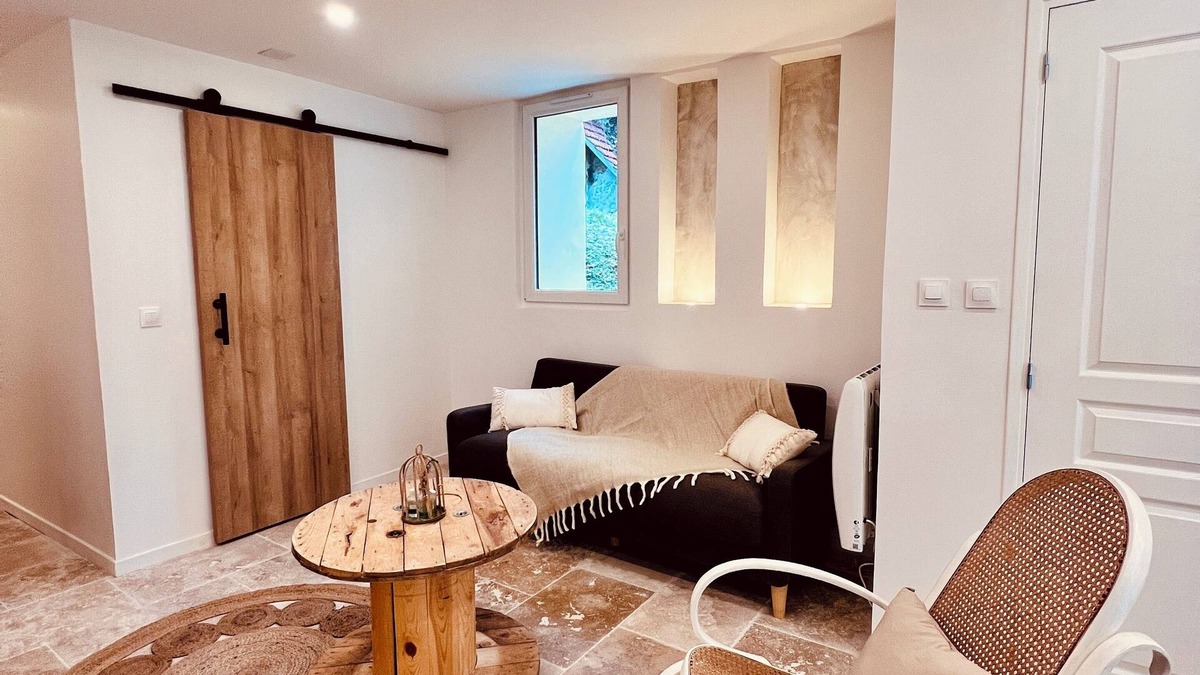 Dampsmesnil House | Aveny Spa House