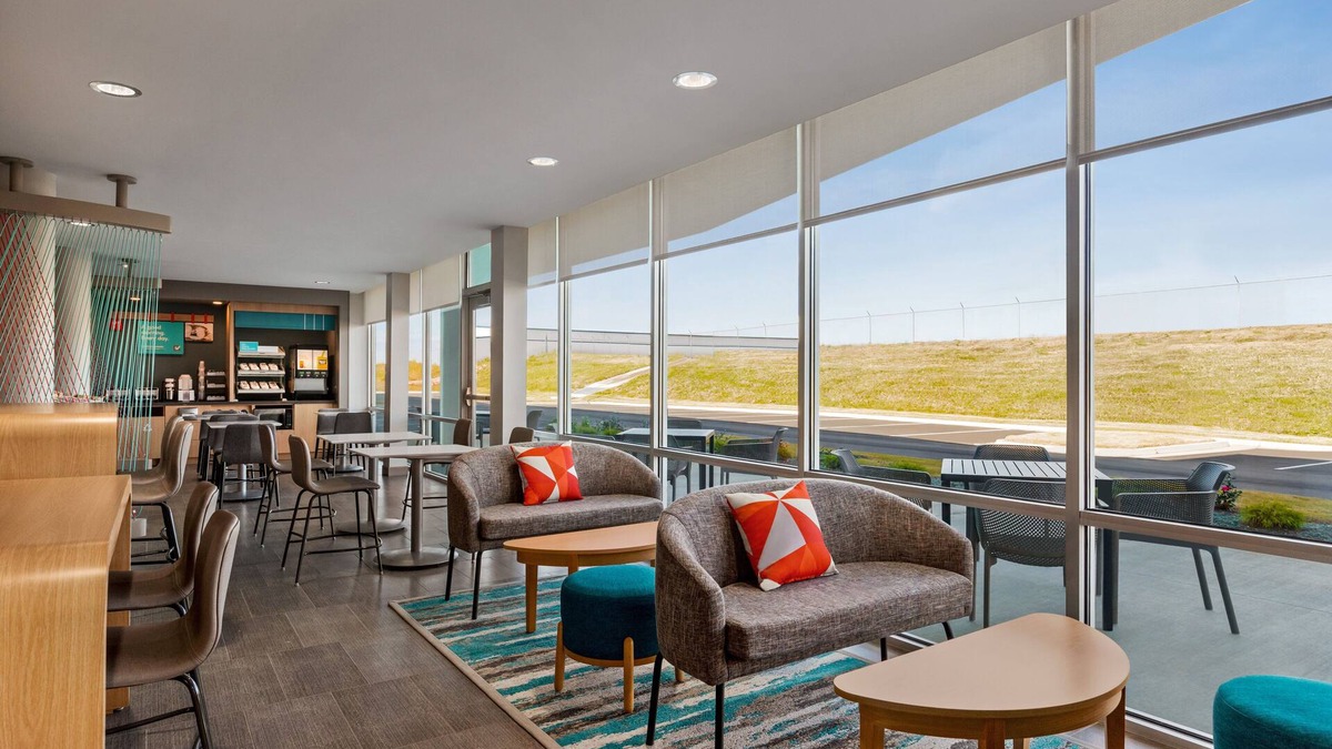 Southaven Hotel | avid hotel Memphis - Southaven by IHG