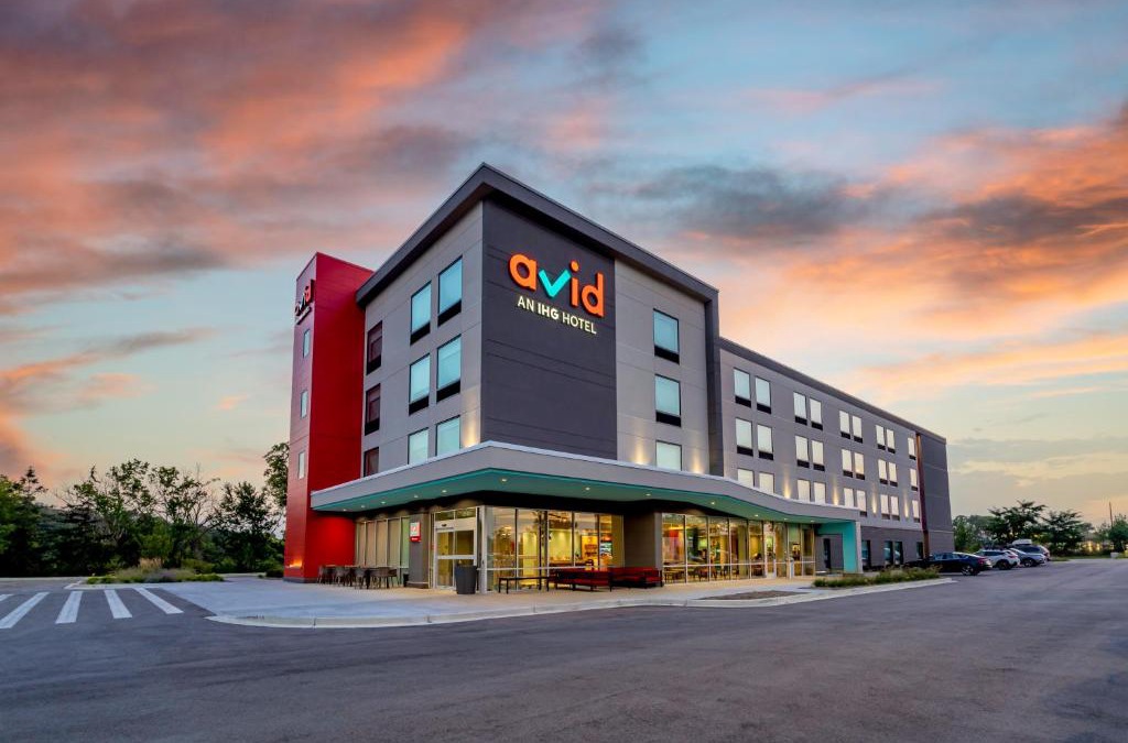 Waukesha Hotel | avid hotels Milwaukee West - Waukesha by IHG