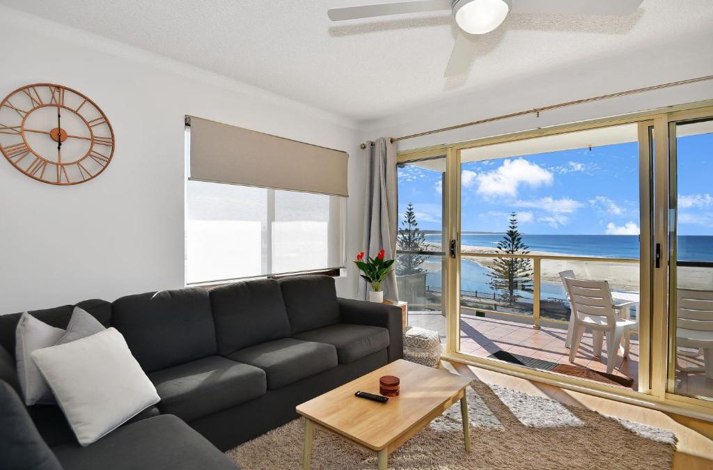 The Entrance Apartment | Avilla Court Stunning Views