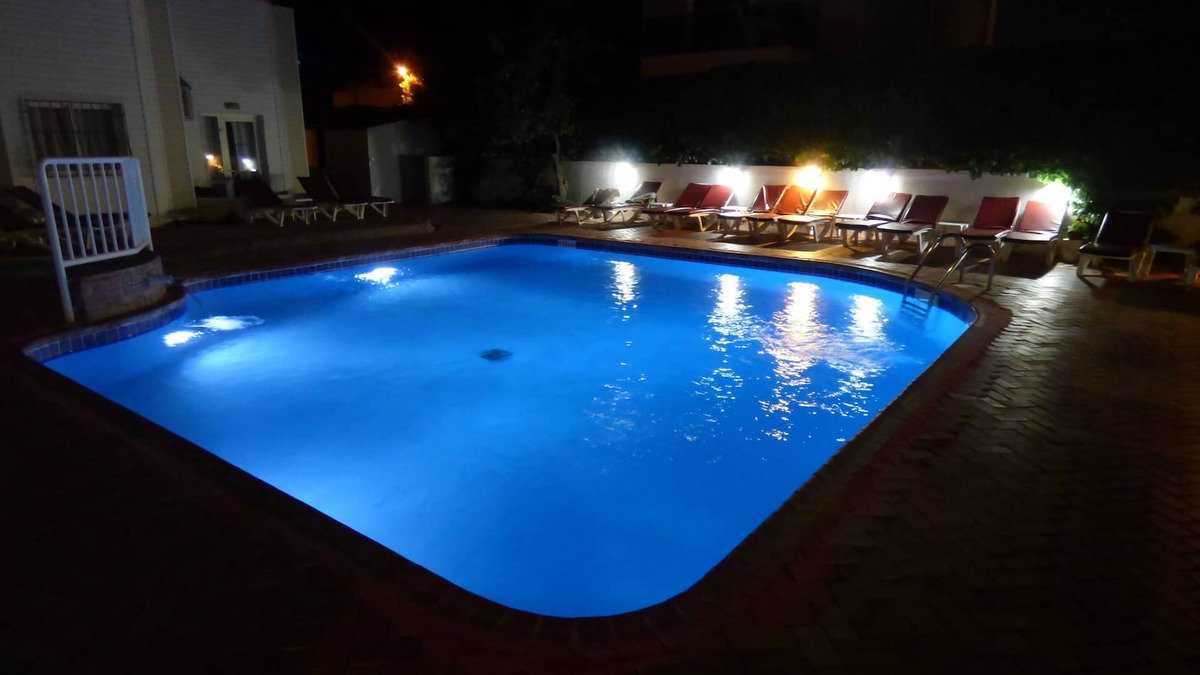 Icmeler City Center Apartment | Avlu 4 Apart Hotel