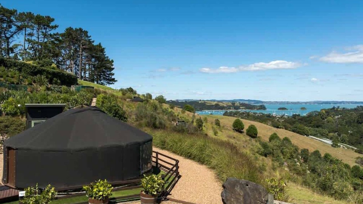 Palm Beach House | Awaawa Yurts - Tane - Our Island