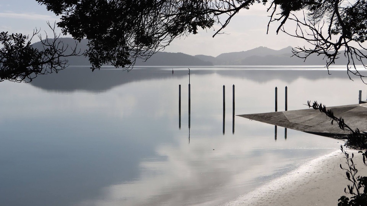 One Tree Point Apartment | Award winning Luxury One Tree Point Apartment on waterfront Whangarei Harbour.