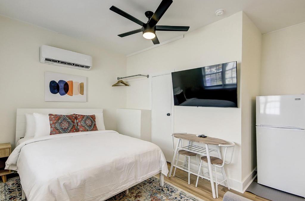 Downtown Charleston Apartment | Away Point Studio - 30-Day Rental