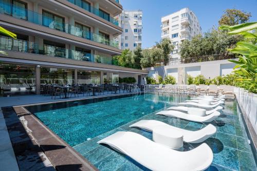 Lara Hotel | Awen Lara Hotel