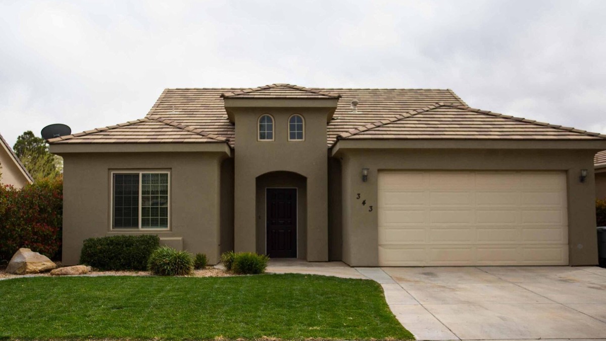 La Verkin House | Awesome 3 Bedroom Home Nestled In Quiet Neighborhood Near Zion National Park