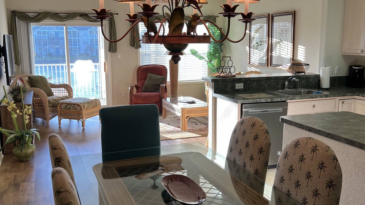 Villages of Five Points Condo | Awesome 3 BR Condo in Village of 5 Points! POOL,TENNIS CTS,BIKE TRL,