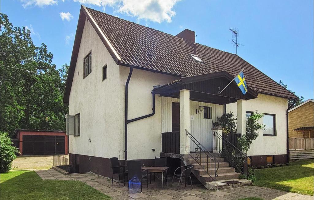 Oskarshamn Municipality Apartment | Awesome Apartment In Fårbo With Wifi