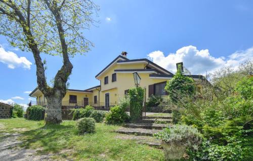 Roccamonfina Apartment | Awesome Apartment In Roccamonfina