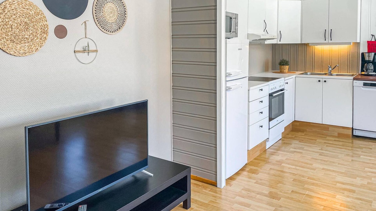 Mesnali Apartment | Awesome apartment in Mesnali with kitchen