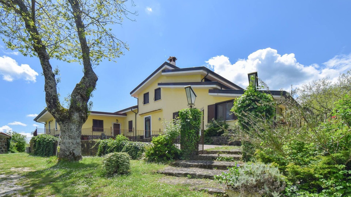 Roccamonfina Apartment | Awesome apartment in Roccamonfina