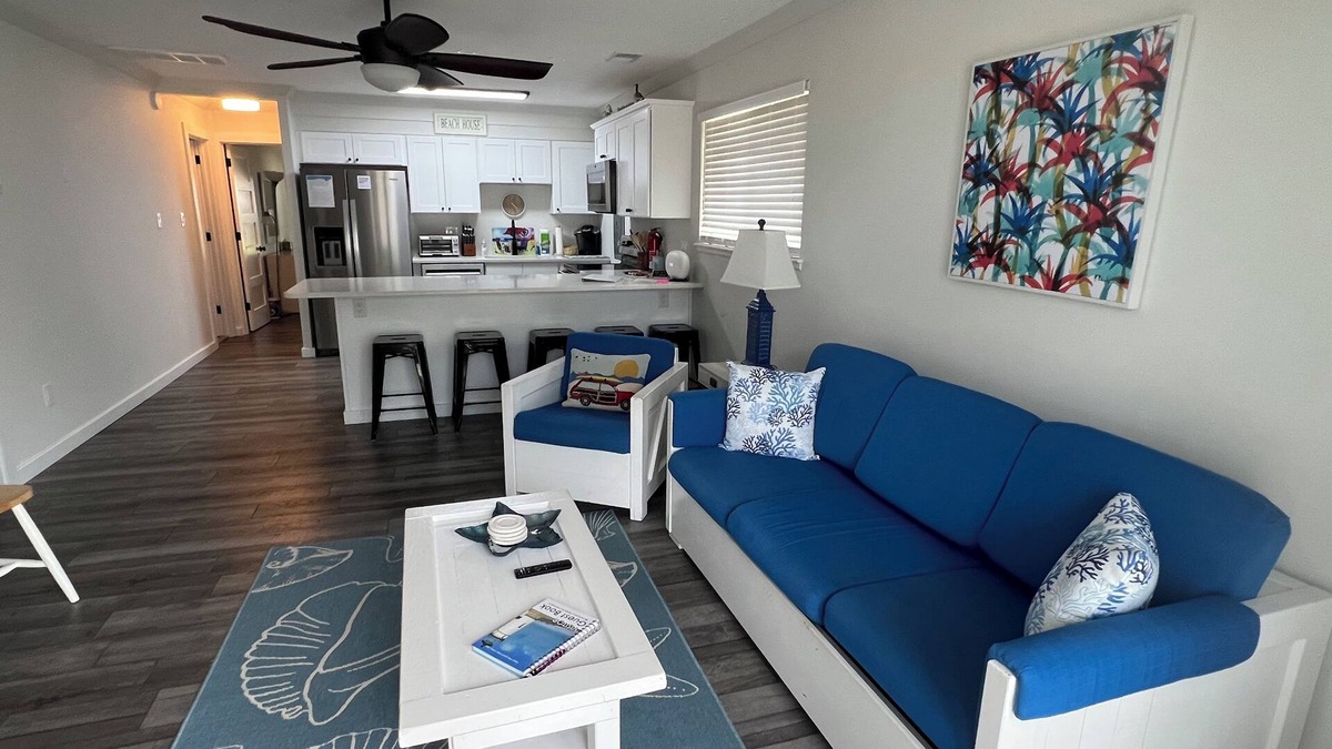 Northeast Virginia Beach Condo | Awesome Beach Getaway! 1 block to the ocean, with a big pool in the back.