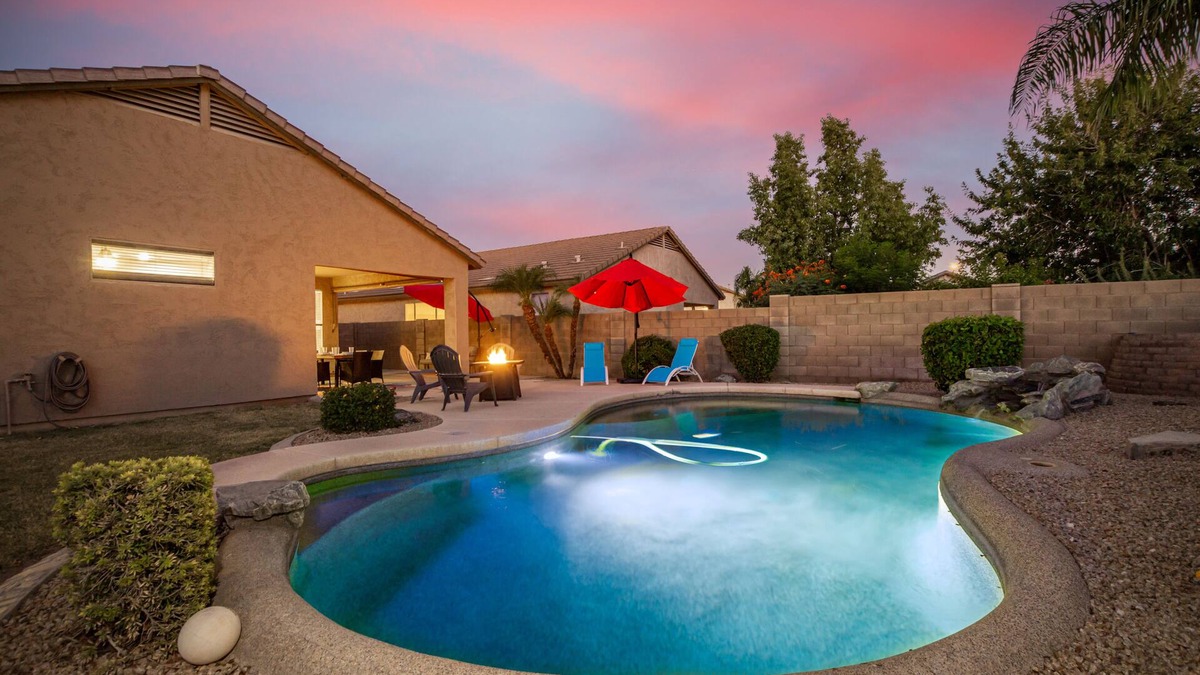 Gilbert House | Awesome Chandler Home with Heated Pool! Dog Friendly!