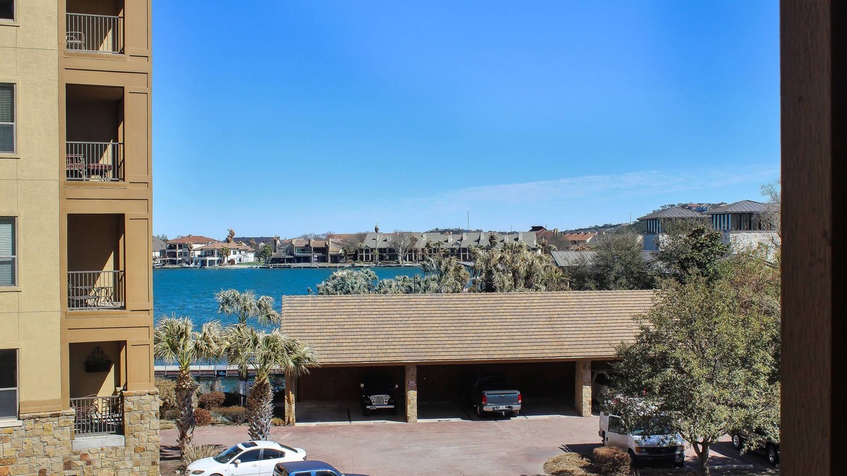Horseshoe Bay Condo | Awesome Condo with Outdoor Patio and Outstanding Views of Lake LBJ