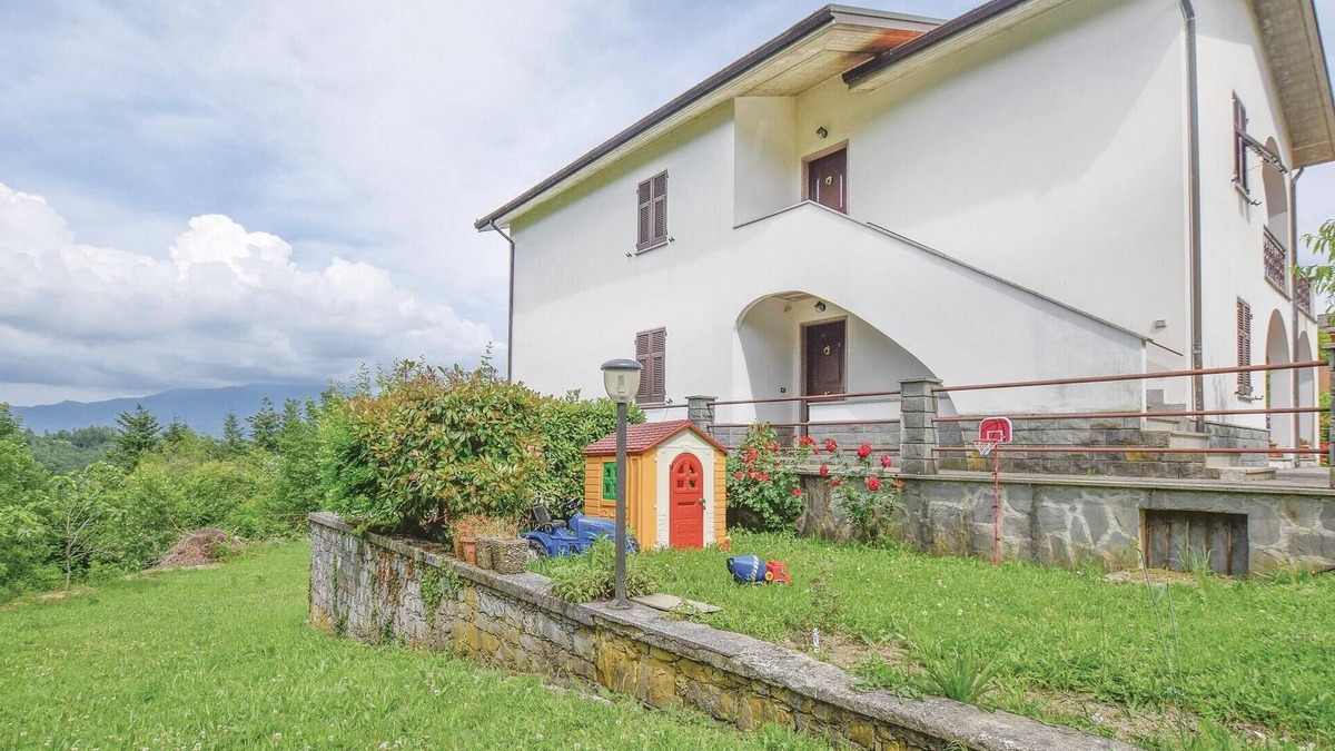 Tavarone House | Awesome home in Maissana Tavarone (GE)