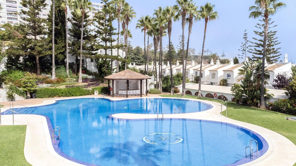 Torrequebrada House | Awesome home in Benalmádena with sauna