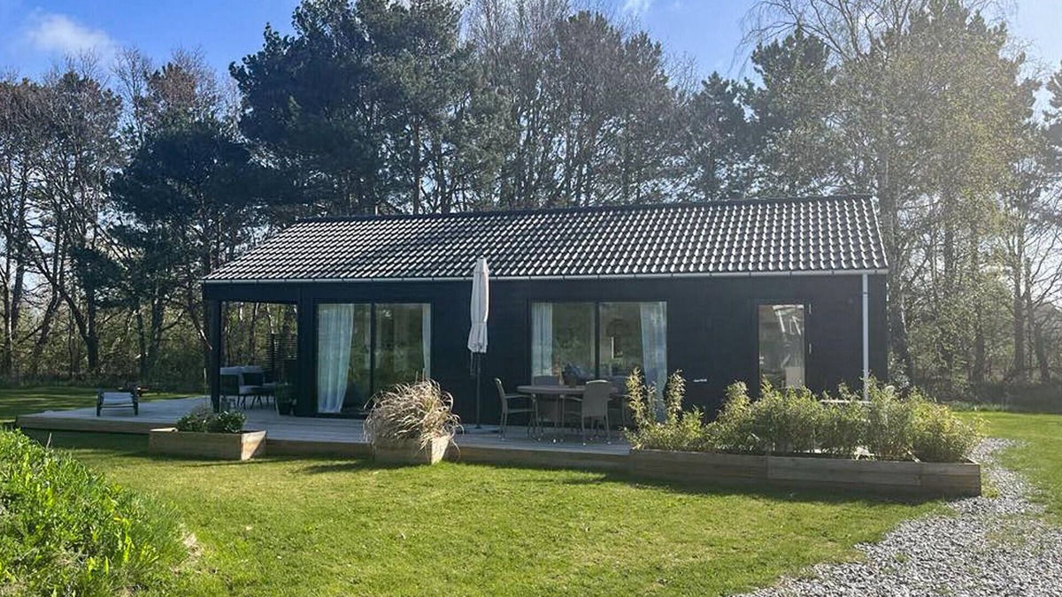 Dannemare House | Awesome home in Dannemare with kitchen
