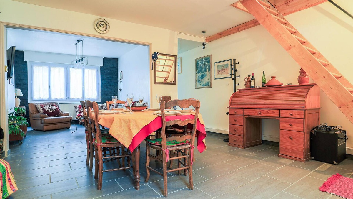 Rosendael House | Awesome home in Dunkerque with WiFi
