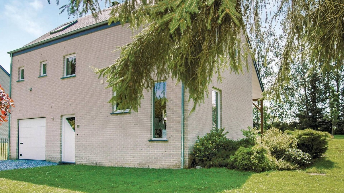 Erezee House | Awesome home in Erezée with WiFi