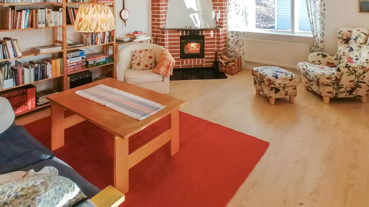 Fjalkinge House | Awesome home in Fjälkinge with kitchen