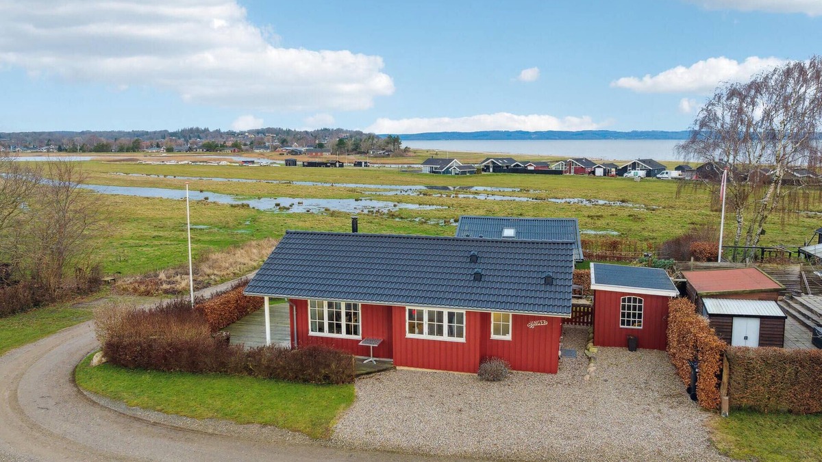 Fredericia House | Awesome home in Fredericia with kitchen