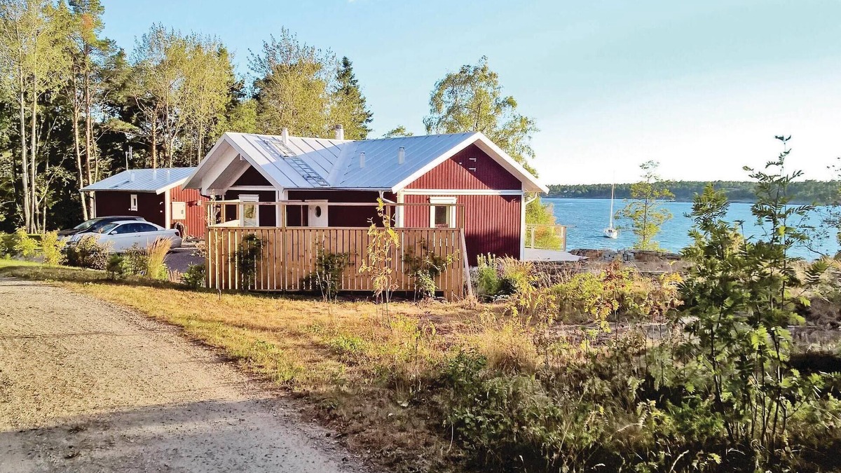 Grisslehamn House | Awesome home in Grisslehamn
