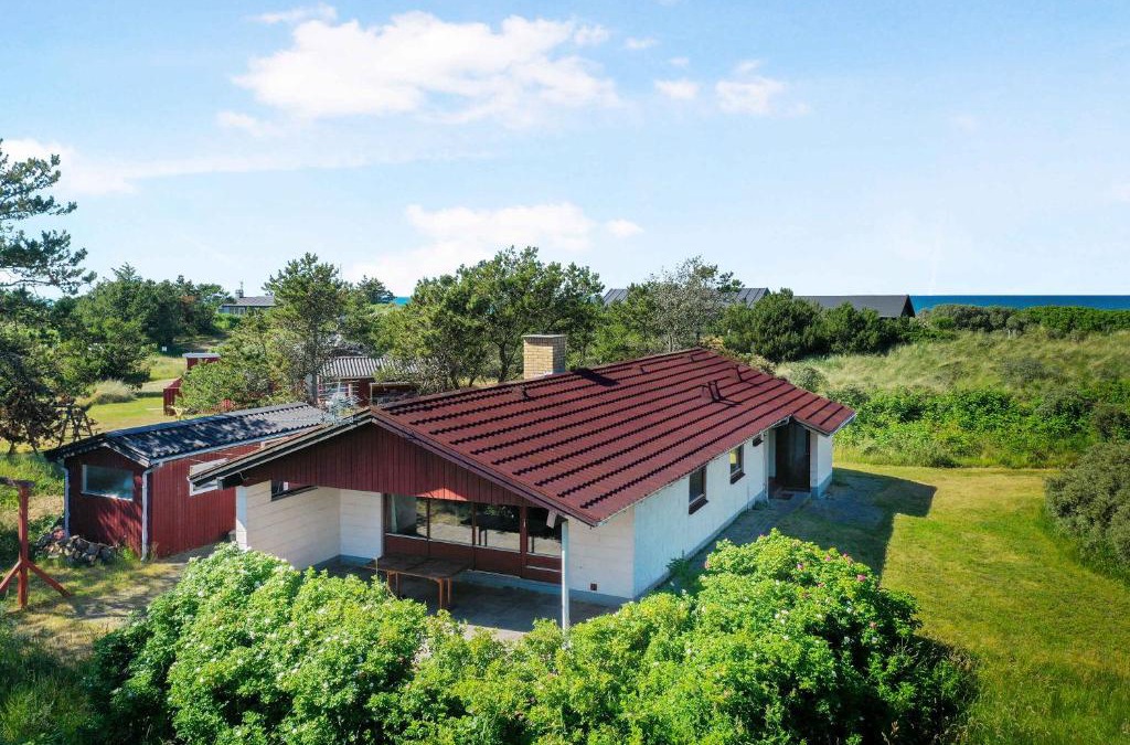Hirtshals House | Awesome Home In Hirtshals With 3 Bedrooms And Wifi
