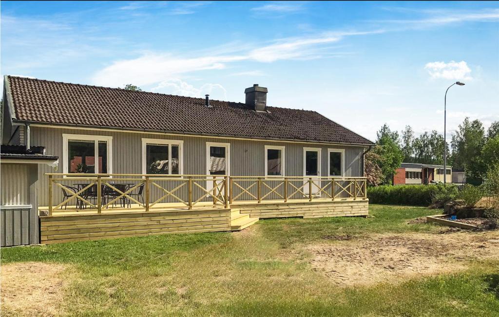 Kvillsfors House | Awesome Home In Kvillsfors With Wifi