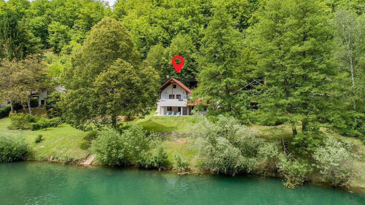Ozalj House | Awesome home in Ozalj with kitchen