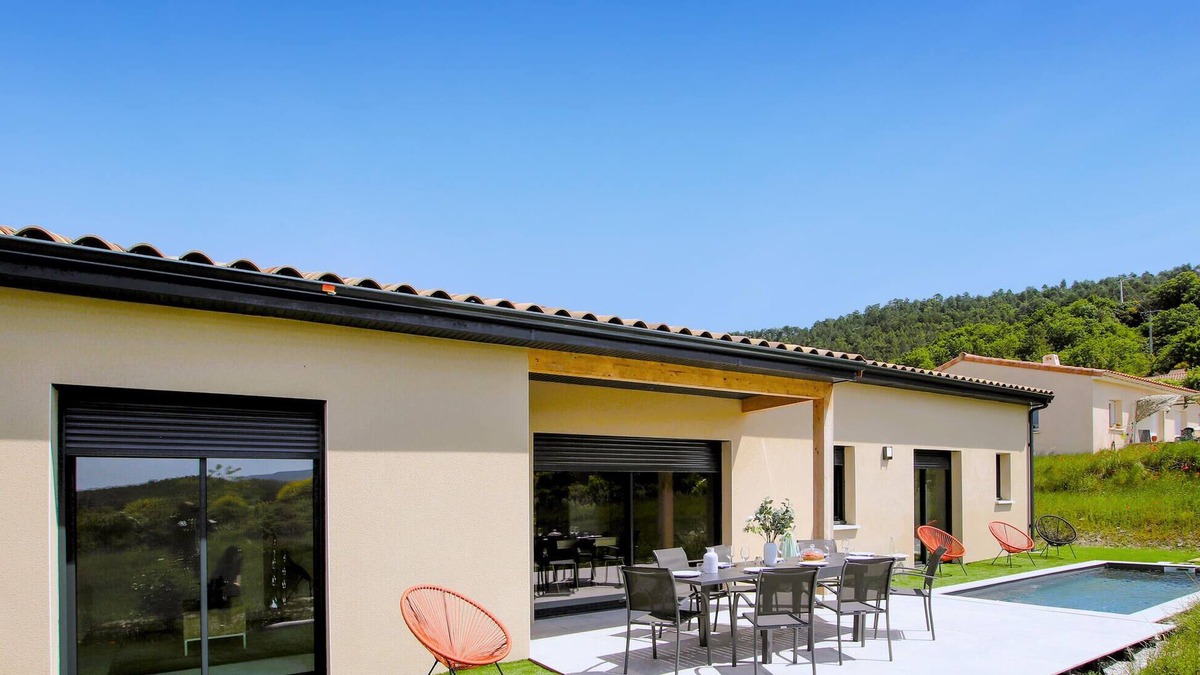 Puy-Saint-Martin House | Awesome home in Puy St Martin