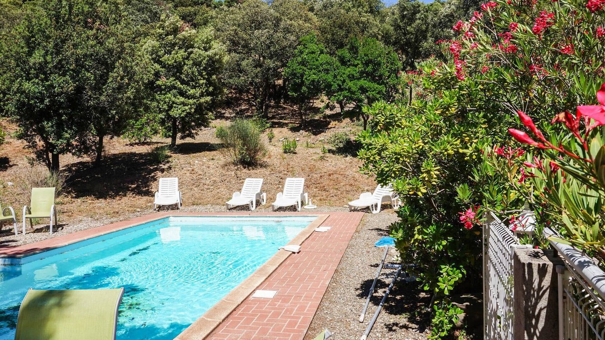 Pierrerue House | Awesome home in Pierrerue