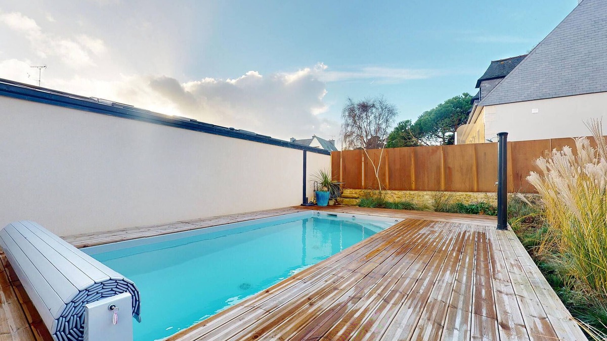 Loguivy House | Awesome home in Ploubazlanec