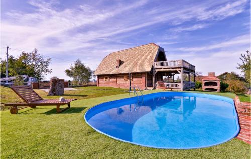 Popovaca House | Awesome Home In Popovaca