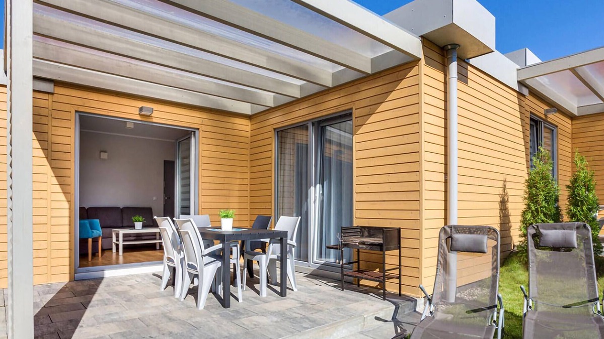 Rewal House | Awesome home in Rewal