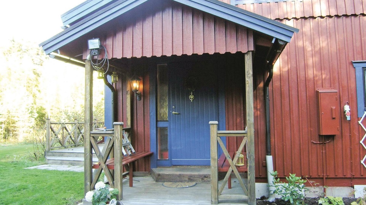 Starkeryd House | Awesome home in Skillingaryd with sauna