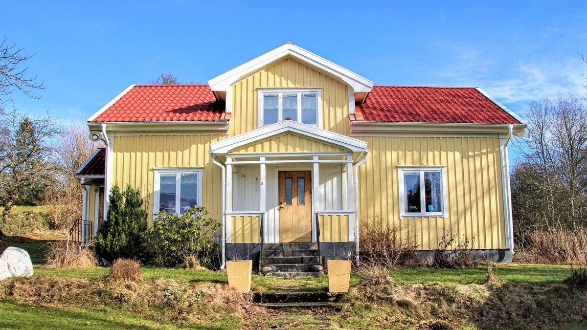 Torup House | Awesome home in Torup with WiFi