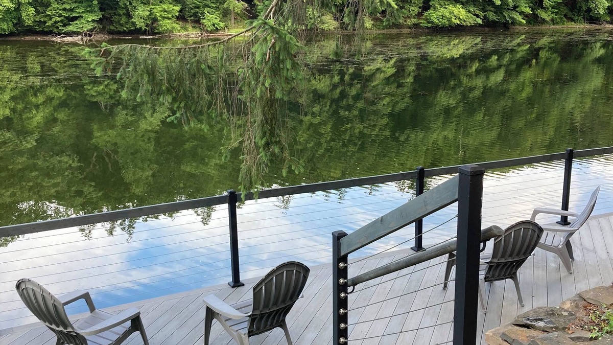 Saugerties South House | AWESOME HOUSE ON THE ESOPUS CREEK !