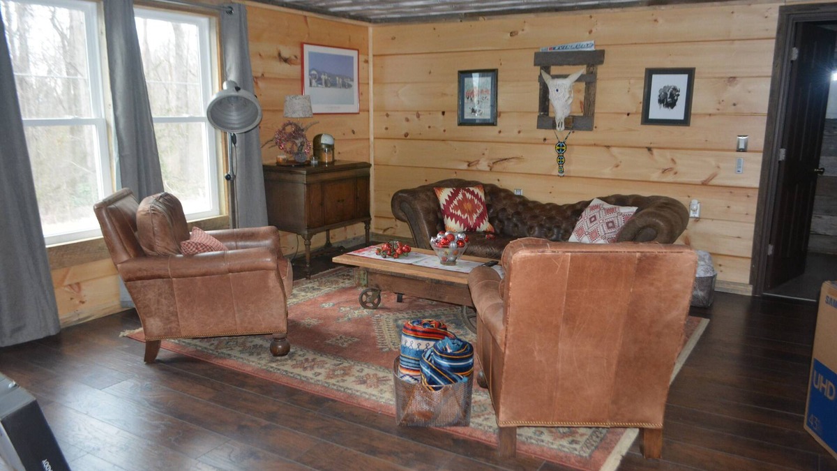 Ten Mile Apartment | Awesome nest across the street of the watts bar lake