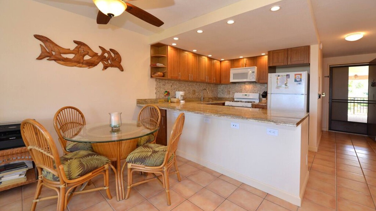 Kihei Condo | Awesome Panoramic Ocean Views - Best Beaches - Great Location - Now with new AC