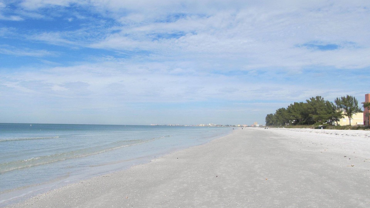 Sunset Beach Condo | Awesome view of the Bay. Pool , Quiet beach neighborhood