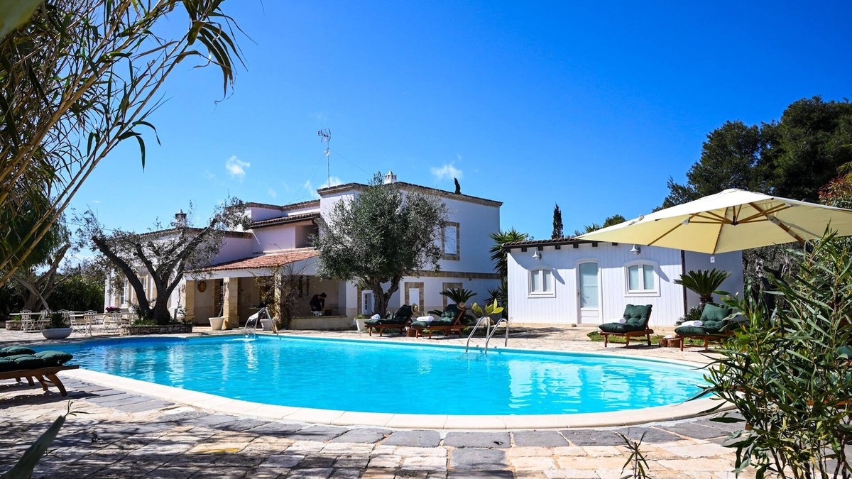 Sant'Isidoro Villa | AWESOME VILLA - POOL ✩ GARDEN ✩ PARKING ✩ WIFI ✩