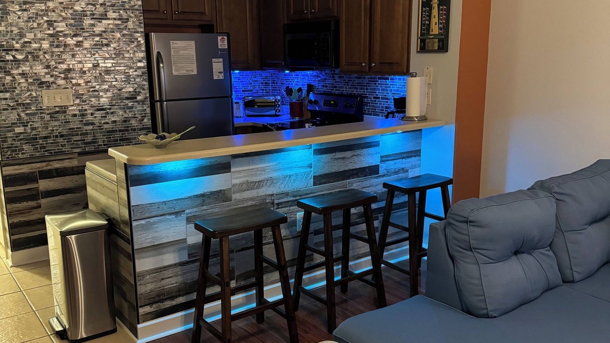 Lower Grand Lagoon Condo | " Awesomeness At Its Best " Beach Front 5th Floor Condo. (FREE Beach Service)