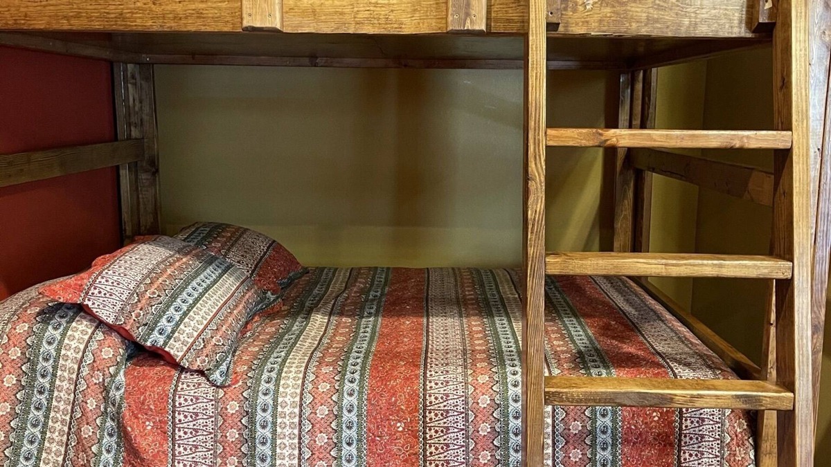 Concan Apartment | Axel's Hideaway, Exclusive Private Riverfront @Vacation Frio River Room #3