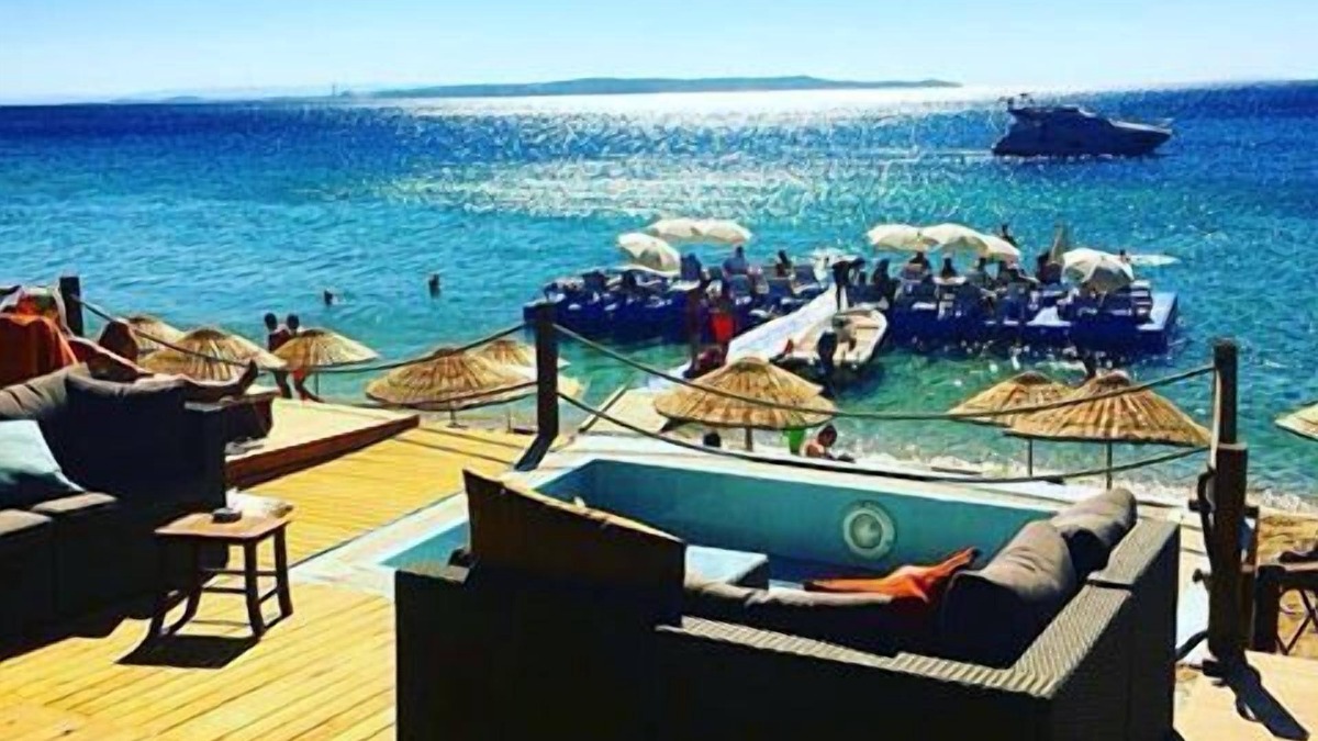 Marmara Hotel | Ayanya Beach & Bistro Bungalows